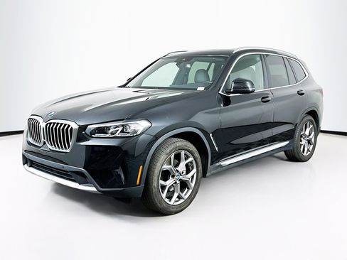 Used 2023 BMW X3 xDrive30i image 3