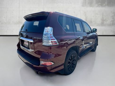 Used 2017 Lexus GX 460 image 5