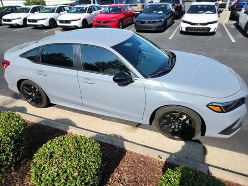 Used 2024 Honda Civic Sport image 15