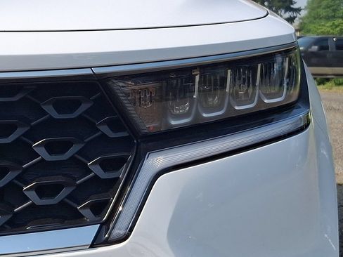 Certified 2023 Kia Sorento LX AWD/4WD image 9