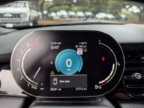 Used 2023 MINI Cooper S w/ Signature Upholstery Package image 11