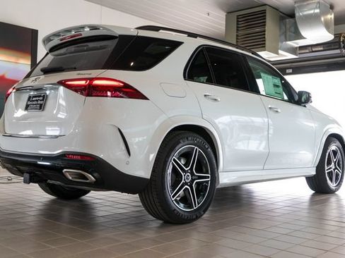 New 2026 Mercedes-Benz GLE 580 4MATIC image 8