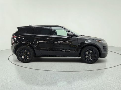 Used 2023 Land Rover Range Rover Evoque R-Dynamic SE AWD/4WD image 4