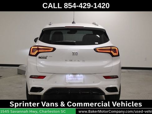 Used 2025 Buick Encore GX Avenir w/ Avenir Convenience Package FWD image 6