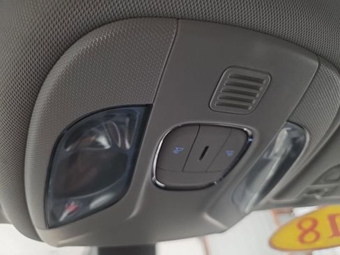 Used 2018 Jeep Compass Limited AWD/4WD image 22