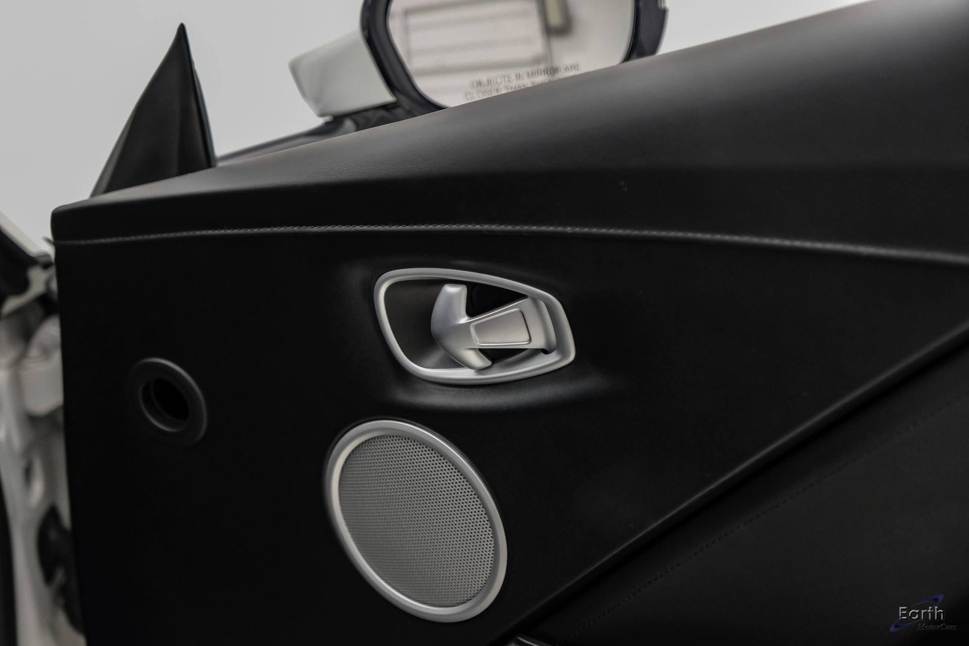 Used 2022 Aston Martin V8 Vantage Coupe RWD image 86