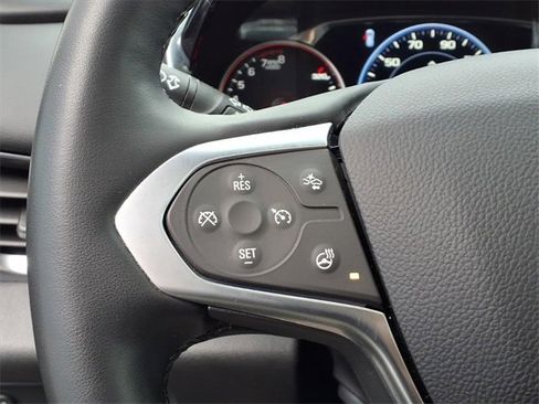 Used 2023 Chevrolet Traverse Premier w/ Redline Edition image 15