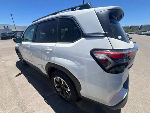 Certified 2026 Subaru Forester Premium AWD/4WD image 31