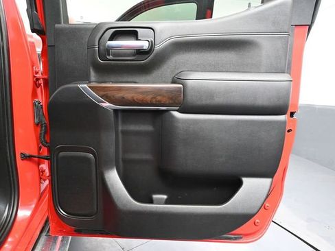 Used 2021 GMC Sierra 1500 SLT image 50