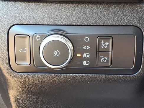 Used 2022 Ford Escape Titanium image 13