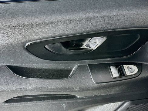 Used 2016 Mercedes-Benz Metris image 22