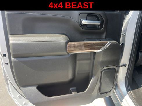 Used 2020 Chevrolet Silverado 1500 LT Trail Boss image 32