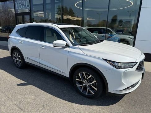 Used 2023 Acura MDX SH-AWD w/ Technology Package image 4