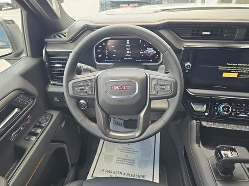 New 2026 GMC Sierra 1500 AT4 w/ AT4 Premium Package AWD/4WD image 12