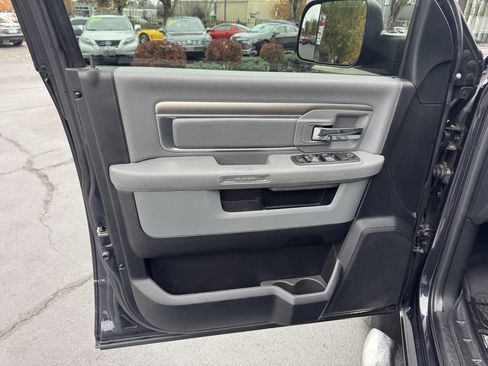 Used 2017 RAM 2500 Big Horn image 14