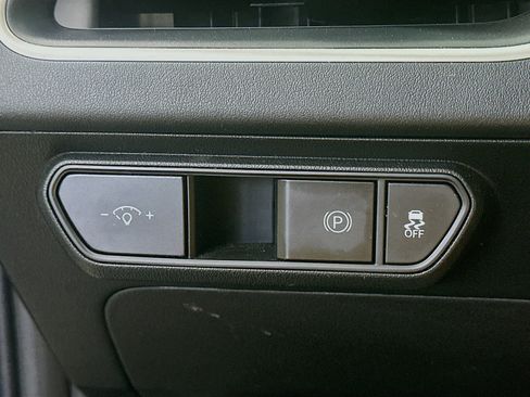 Used 2025 Kia K4 FWD image 17