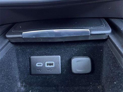 Certified 2024 Cadillac XT4 Sport image 22