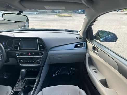 Used 2019 Hyundai Sonata SE image 25