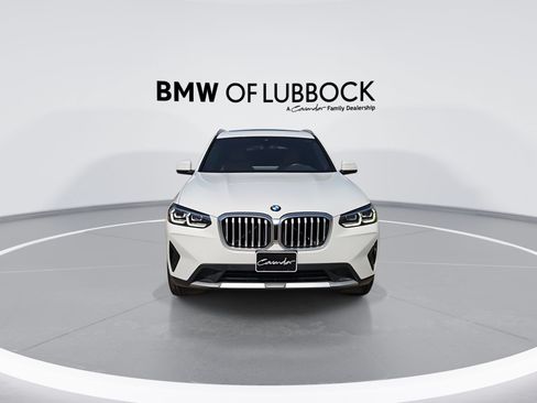 Used 2022 BMW X3 sDrive30i w/ Premium Package 2 RWD image 3