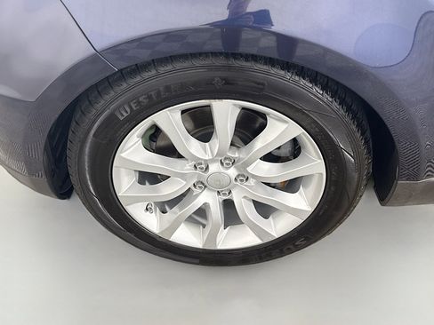 Used 2016 Land Rover Range Rover Sport SE image 38