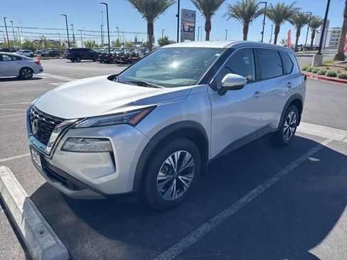 Certified 2022 Nissan Rogue SV AWD/4WD image 1