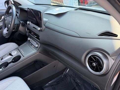 Used 2023 Hyundai Kona SEL w/ Cargo Package image 30
