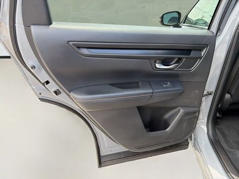 Used 2024 Honda CR-V Sport image 25