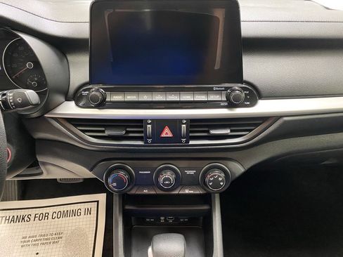 Used 2021 Kia Forte LXS image 32