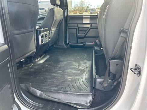 Used 2016 Ford F150 XLT w/ Equipment Group 302A Luxury image 19