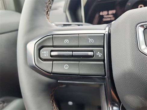 New 2026 GMC Terrain AT4 w/ Technology Package II image 25