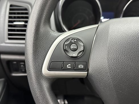 Used 2021 Mitsubishi Outlander Sport S image 18