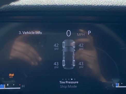 New 2025 Jeep Grand Cherokee Altitude w/ Trailer Tow Package image 3