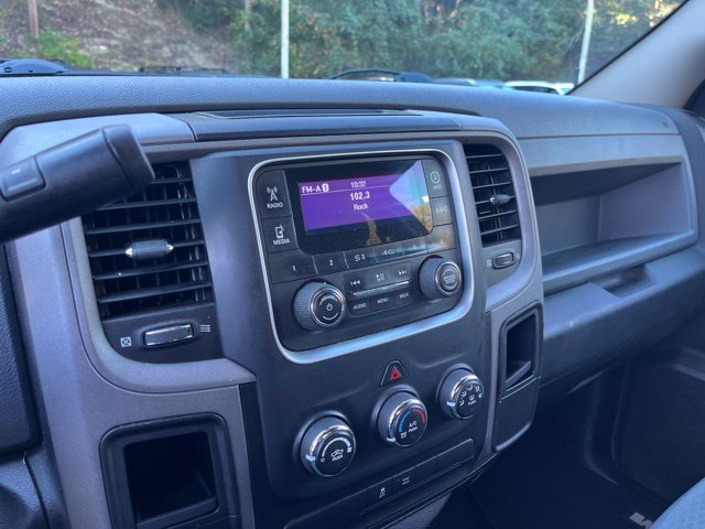 Used 2014 RAM 1500 Express RWD image 25