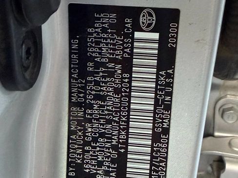 Used 2012 Toyota Camry SE w/ Leather Pkg image 27