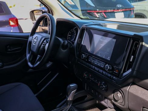 Used 2025 Nissan Frontier S RWD image 19