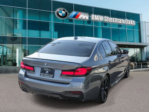Used 2023 BMW M550i xDrive w/ Executive Package AWD/4WD image 4