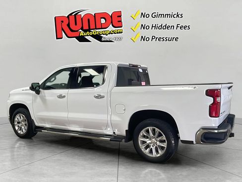Used 2020 Chevrolet Silverado 1500 LTZ w/ LTZ Plus Package AWD/4WD image 3