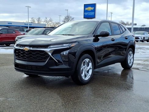 New 2026 Chevrolet Trax LS w/ LS Convenience Package image 5