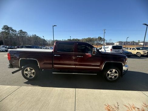 Used 2016 Chevrolet Silverado 2500 LTZ w/ Duramax Plus Package image 7