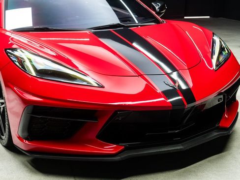 Used 2020 Chevrolet Corvette Stingray Preferred Cpe w/ 2LT Preferred Equipment Group RWD image 7