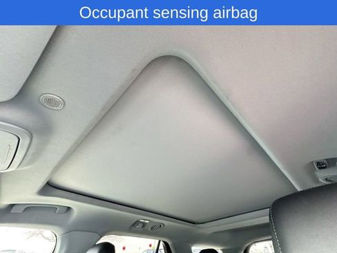 Used 2023 Ford Explorer XLT w/ Equipment Group 202A image 26