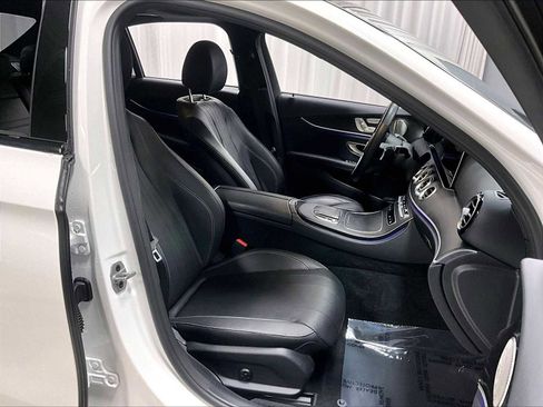 Used 2022 Mercedes-Benz E 350 Sedan image 30