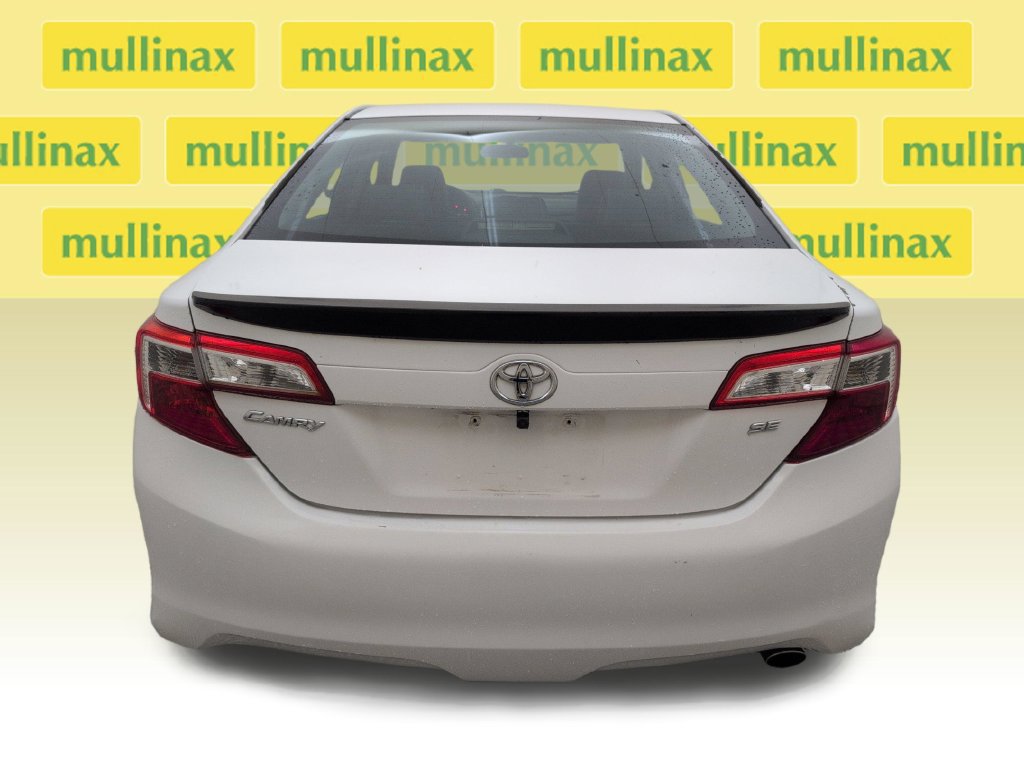 Used 2013 Toyota Camry SE FWD image 28
