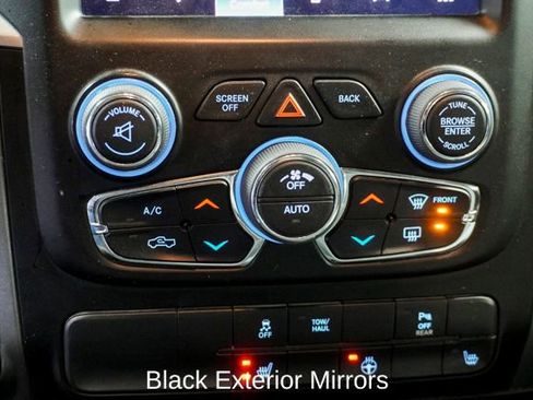 Used 2022 RAM 1500 Classic SLT w/ Electronics Convenience Group image 14