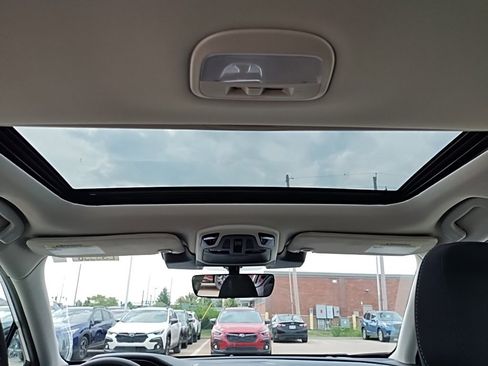 Used 2025 Subaru Legacy Premium image 39