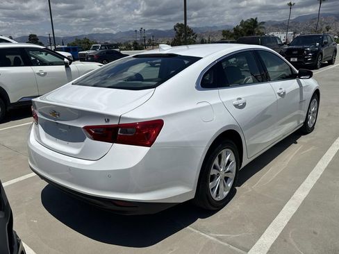 Used 2025 Chevrolet Malibu LT FWD image 7