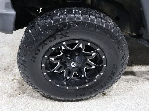 Used 2016 Jeep Wrangler Unlimited Sport w/ Quick Order Package 24S image 8