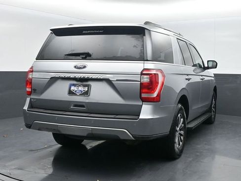 Used 2020 Ford Expedition XLT image 7