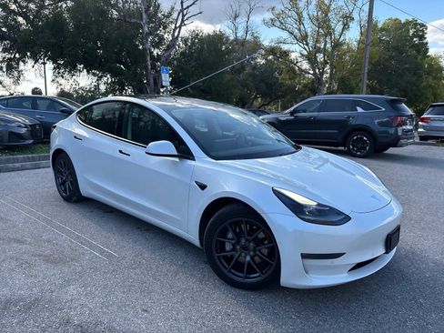 Used 2021 Tesla Model 3 Long Range AWD/4WD image 5