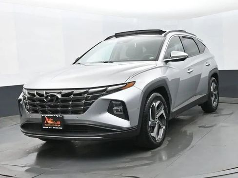 Used 2024 Hyundai Tucson Limited image 1